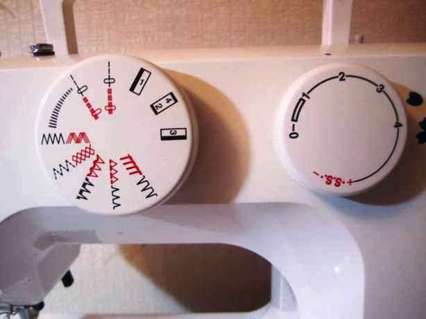 бытовые швейные машины в ташкенте, jack швейные машины в ташкенте цены, Швейная машина Janome, промышленные швейные машины в ташкенте, швейные машинки в узбекистане цены, мини швейная машинка в ташкенте, промышленная машина зигзаг купить в ташкенте, швейные машинки производственные product-janome-3112-a-back.jpg